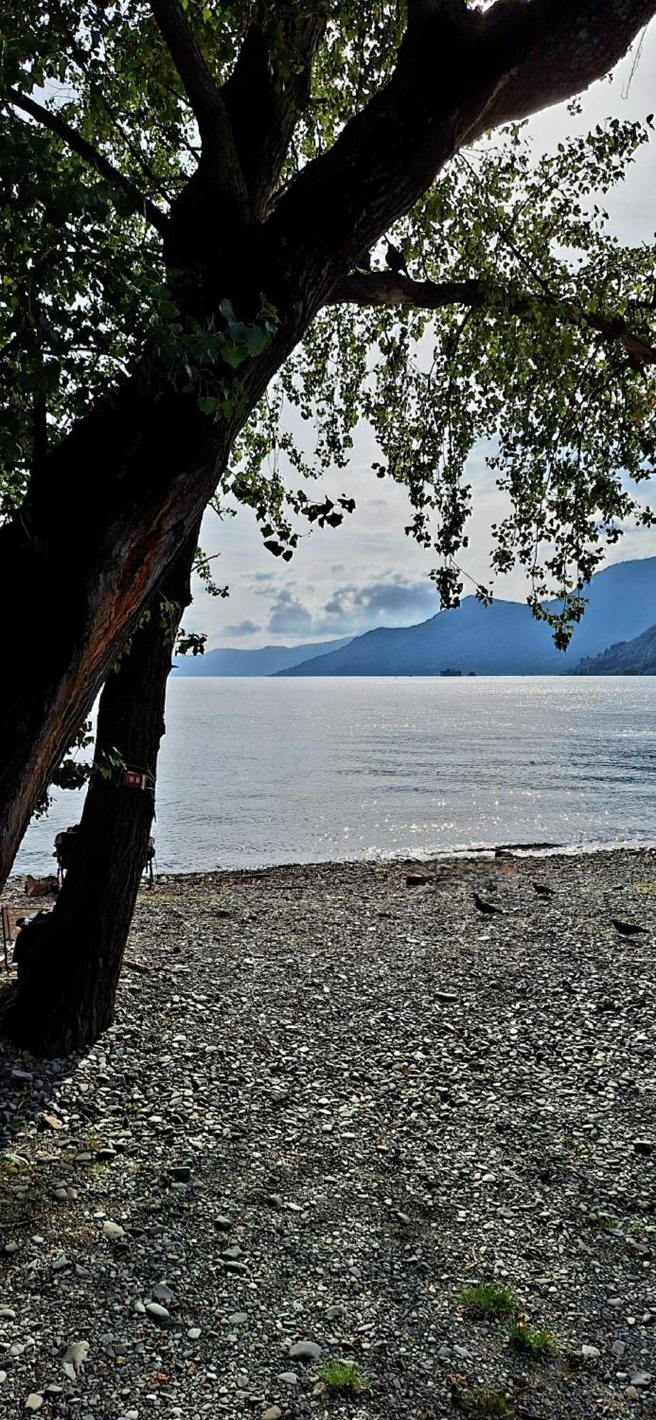 Sole & Lago-Lake Maccagno Buitenkant foto